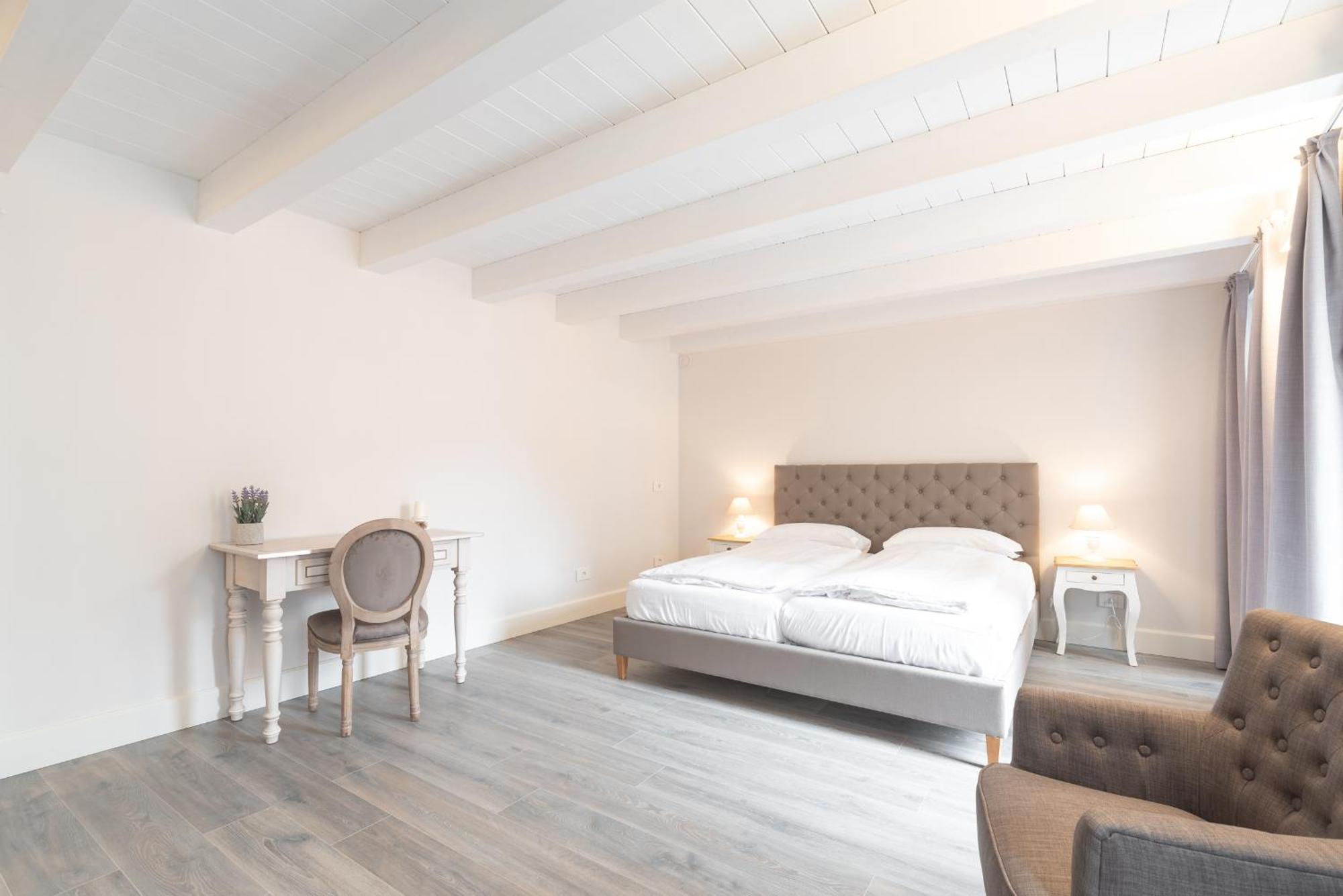 Antico Borgo B&B Cannobio Rum bild